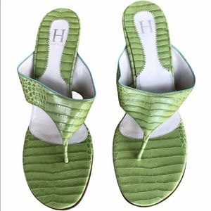 HILFIGER Green Textured kitten heels